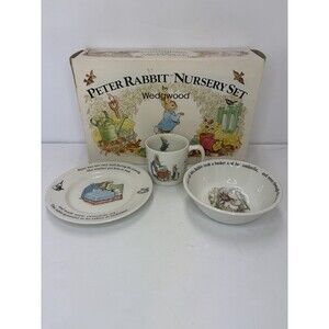 Wedgwood Peter Rabbit By Beatrix Potter 3 Piece Nursery Set England Open Box